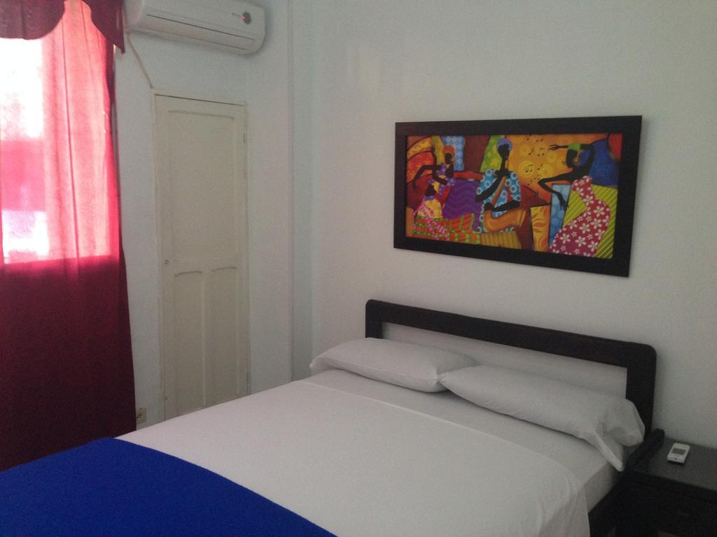 Hotel Tiskirama Rodadero Σάντα Μάρτα Δωμάτιο φωτογραφία
